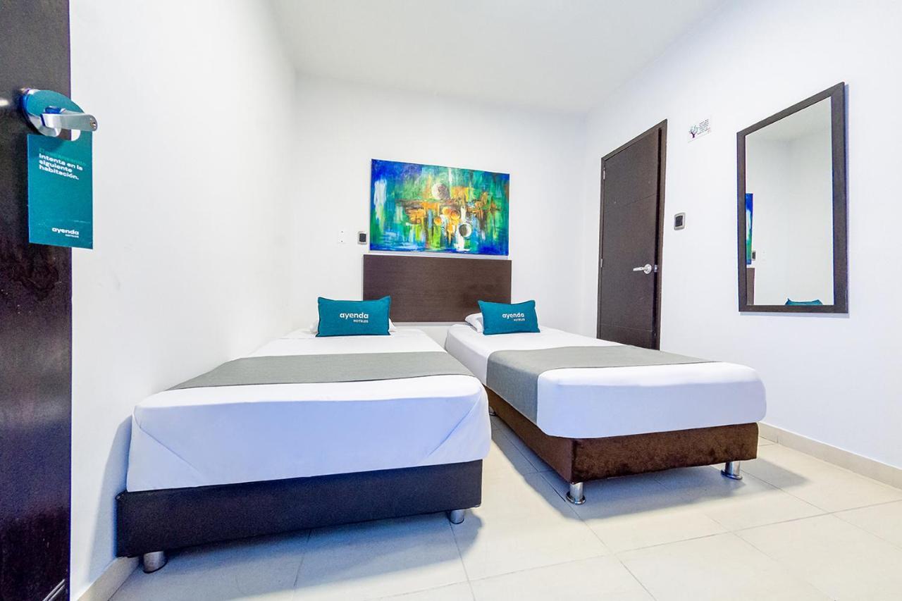 Ayenda Central 418 بيريرا المظهر الخارجي الصورة